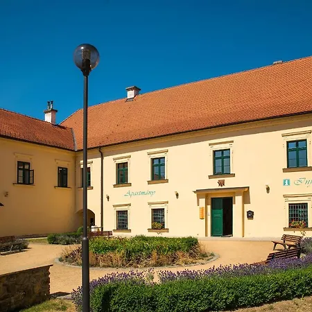 Prizamci Apartman Magyarsárvár